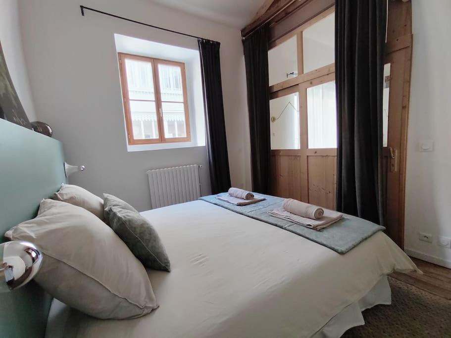 Magnifique Appartement Le Nid Des Thermes Bagneres-de-Bigorre Bagian luar foto
